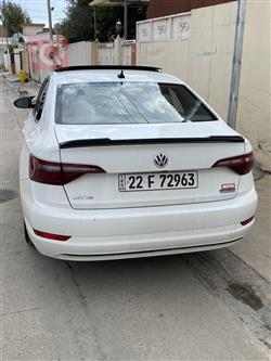 ڤۆڵکسواگن جێتا
